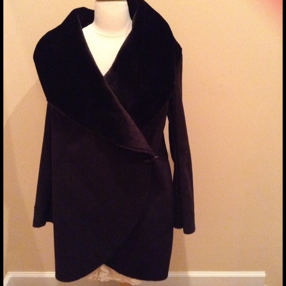 SALE ❗️❗️Fabulous Faux Suede Wrap Style Coat